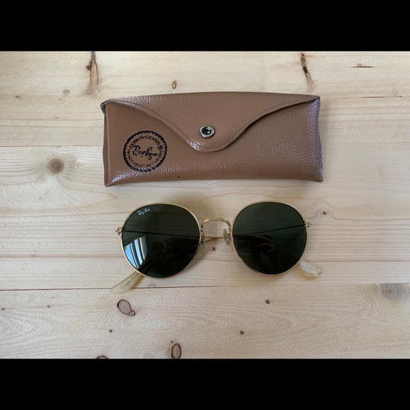 Ray-Ban Accessories - Vintage round Ray Ban gold